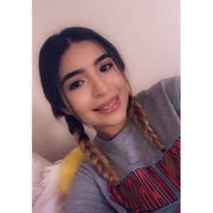 Meet your Posher, Reyna